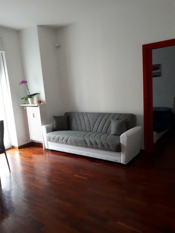 Valassina Milano Apartment Luaran gambar
